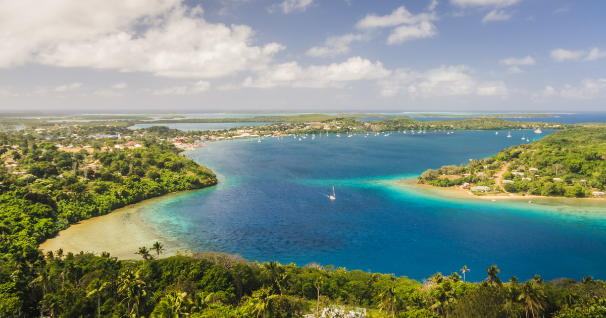 Tonga is home to a small population of roughly 103,000 people, with 177 islands spanning 700,000 square kilometers.